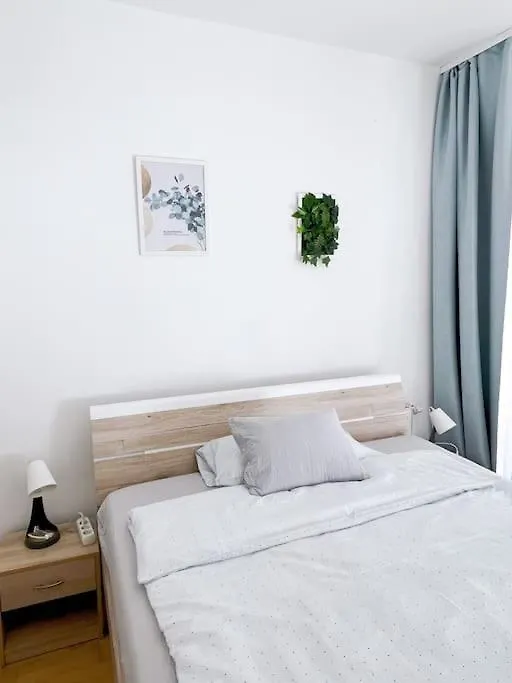 City Comfort -2Bedroom,Central,Balcony,Elevator,Ac Budapest Apartment